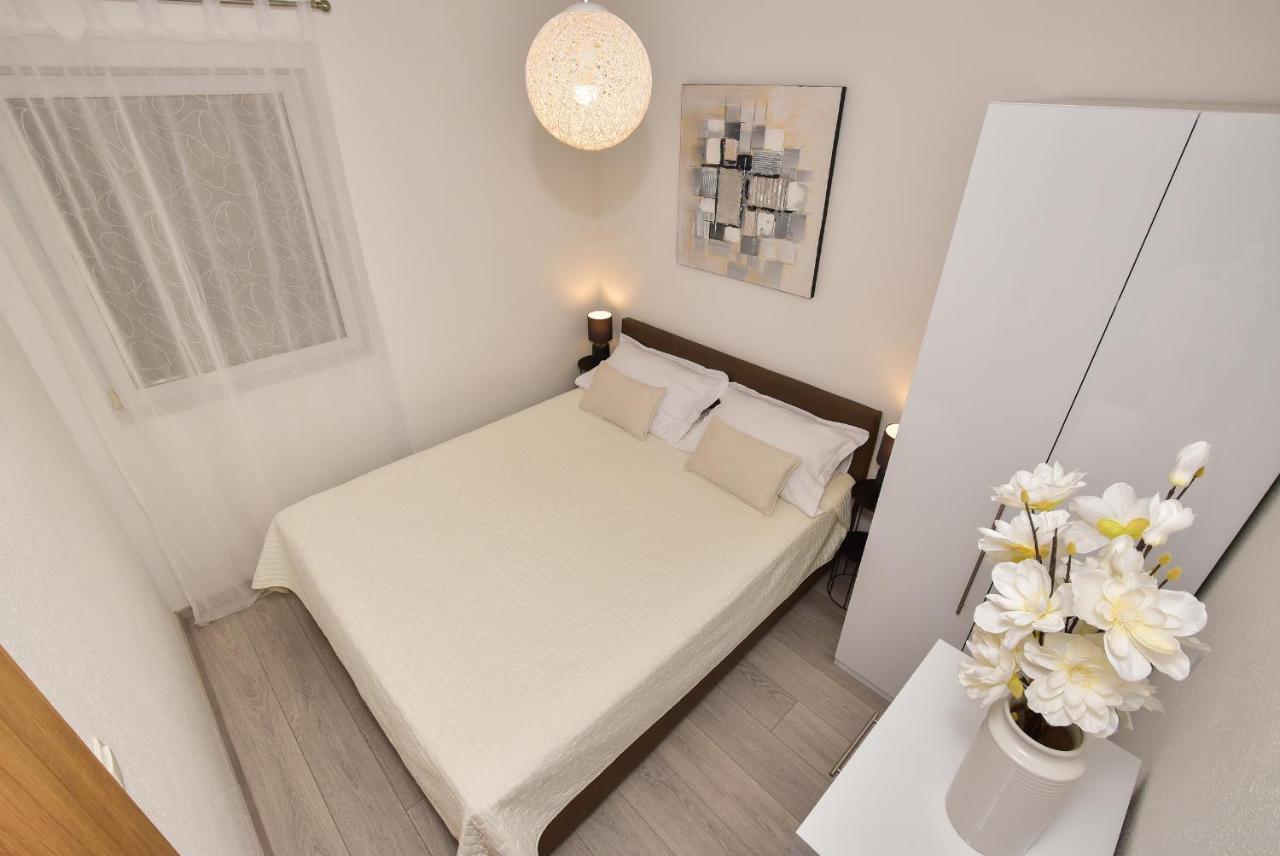 Apartman Luka Igrane Kültér fotó