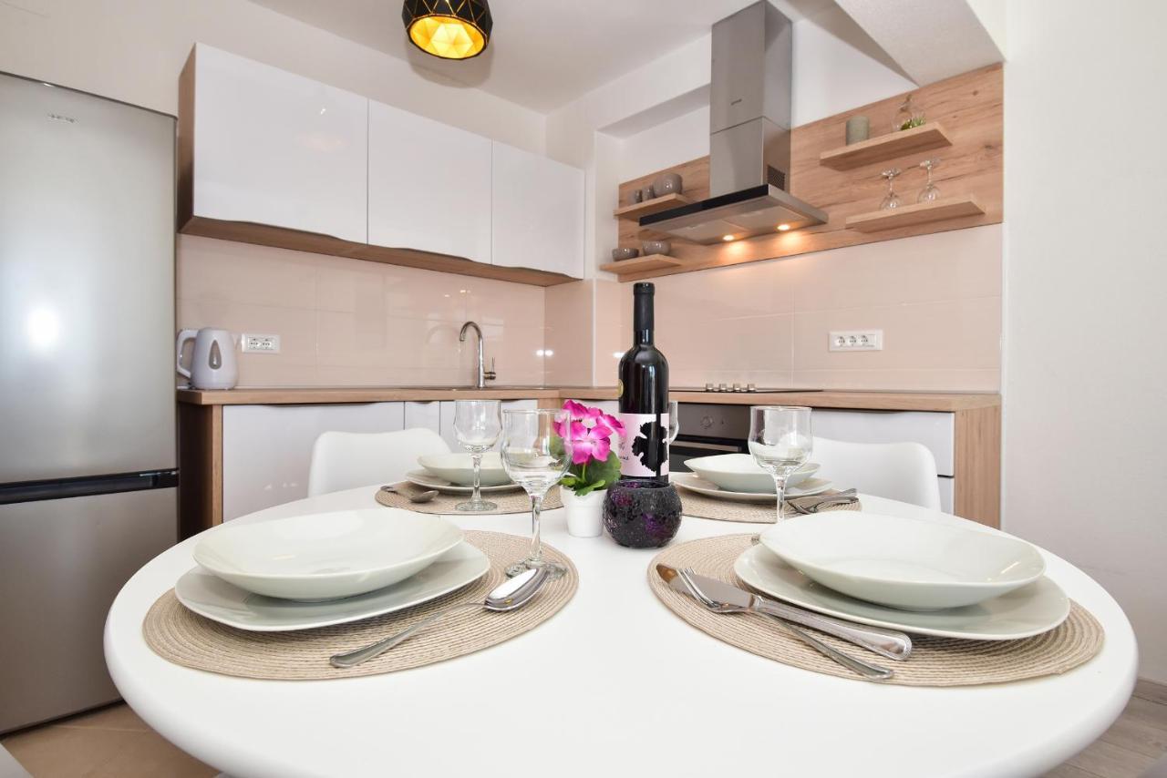 Apartman Luka Igrane Kültér fotó
